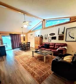 The Knotty Pine on Lake O the Pines Waterfront