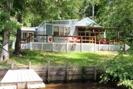 Hearts Cottage Waterfront Caddo Big Cypress River