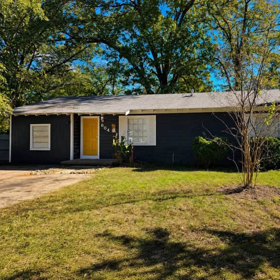 Waggoner in Longview - Image 2
